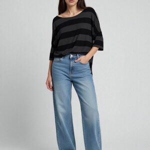 Zenana Premium Women's Sz Small Gray & Black Stripe 3/4 Sleeve Tunic Top Soft